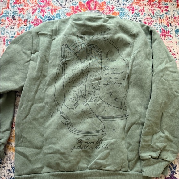 Taylor Swift Green Tim Mcgraw Sweatshirt - Picture 2 of 4
